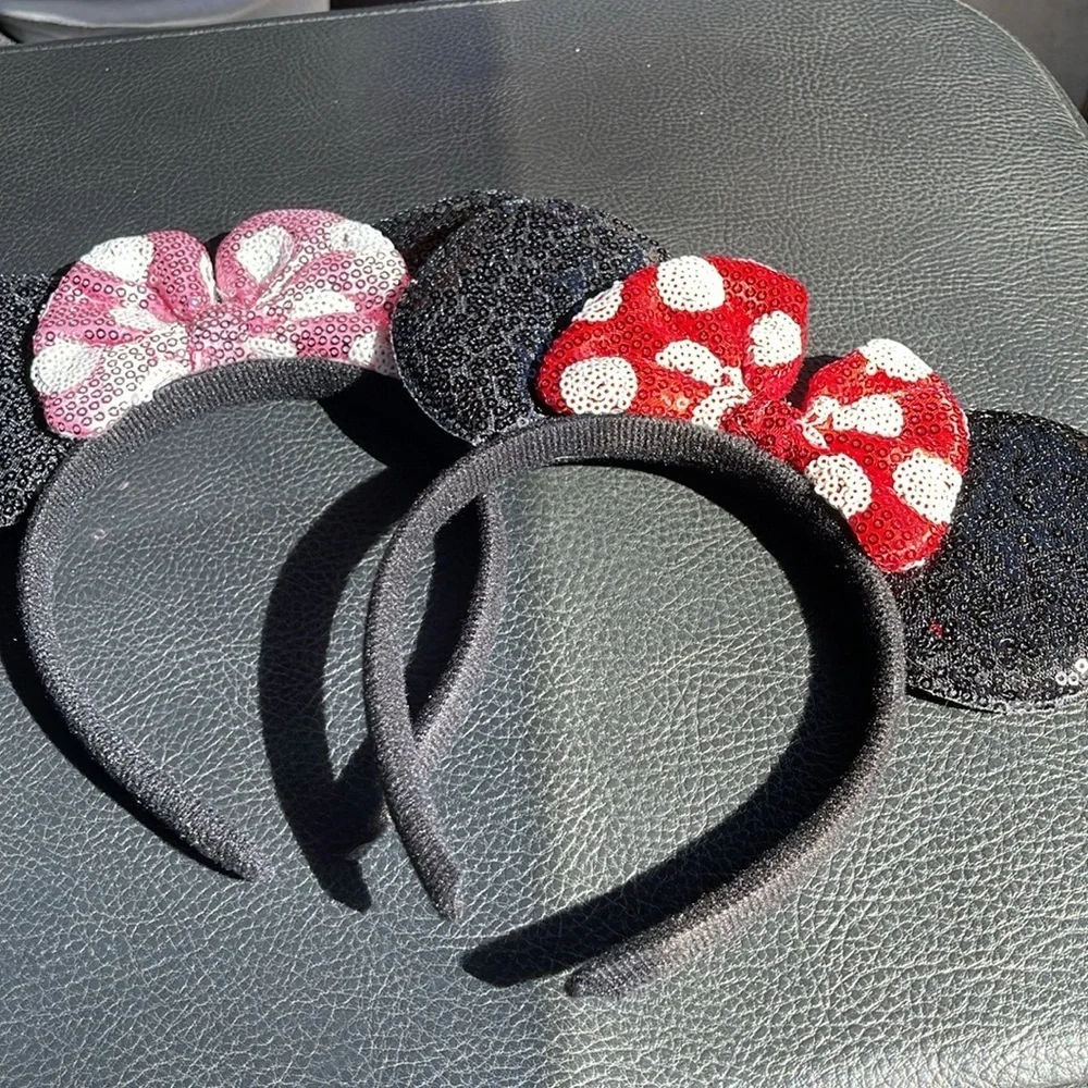 2 Minnie Mouse headbands